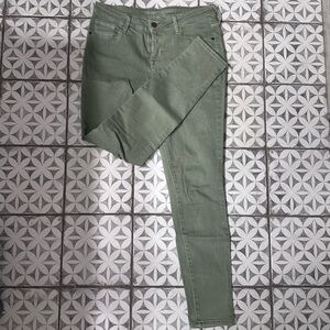 Old Navy Rockstar Skinny Jean